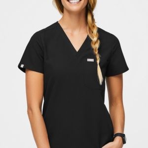 Catarina™ One-Pocket Scrub Top